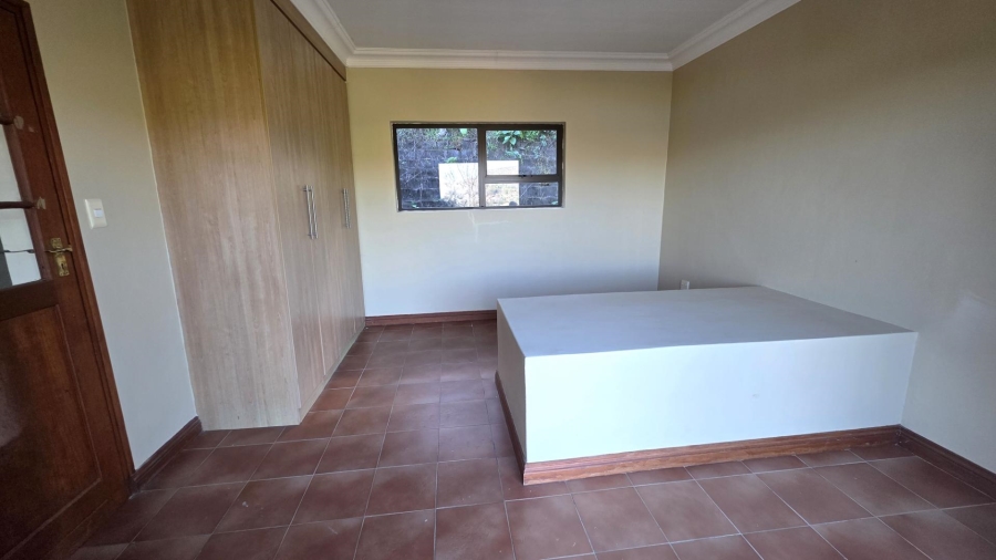 4 Bedroom Property for Sale in Ifafi North West